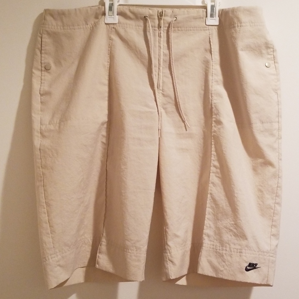 Nike front zip and drawstring shorts
